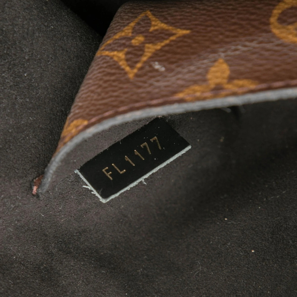LOUIS VUITTON Black Monogram Leather Shoulder Bag - Picture 6 of 6